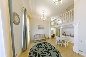 Metro Hotel Apartments
