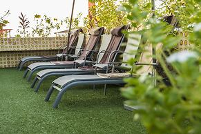 Hotel Porto Allegro - Near Malecon