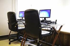 Hotel Porto Allegro - Near Malecon