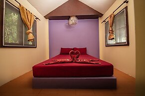 Shiralea Island Resort