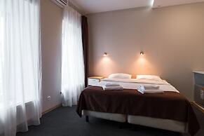 Baget Hotel