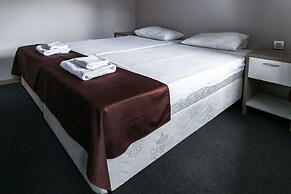 Baget Hotel