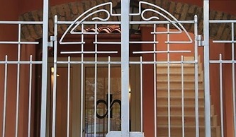 Dalmati House