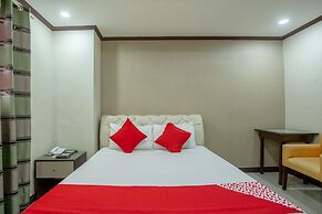 OYO 700 Pj Inn Hotel