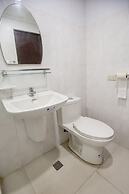 OYO 700 Pj Inn Hotel