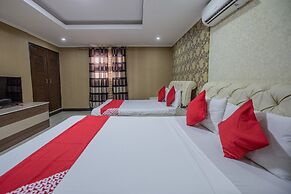 OYO 700 Pj Inn Hotel