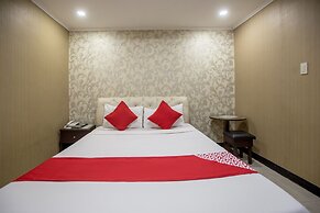 OYO 700 Pj Inn Hotel