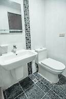 OYO 700 Pj Inn Hotel