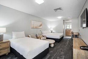 City Golf Club Motel