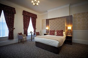 The Kingston Theatre Hotel