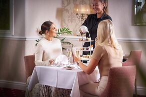 The Kingston Theatre Hotel