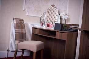 The Kingston Theatre Hotel