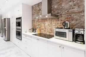 Holland Hotel by Simplissimmo