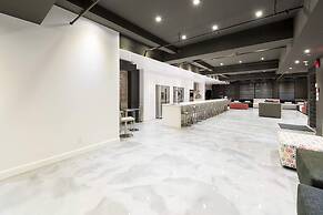 Holland Hotel by Simplissimmo