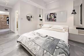 Holland Hotel by Simplissimmo