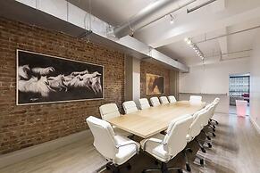 Holland Hotel by Simplissimmo