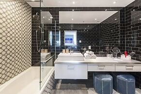 Holland Hotel by Simplissimmo