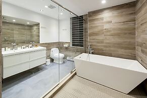 Holland Hotel by Simplissimmo