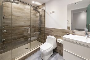 Holland Hotel by Simplissimmo