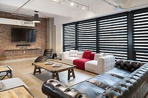 Holland Hotel by Simplissimmo