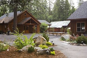 Evergreen Lodge Yosemite