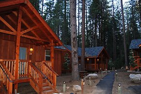 Evergreen Lodge Yosemite