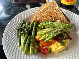 Bayshore Villas Candi Dasa