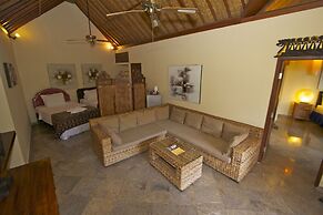 Bayshore Villas Candi Dasa