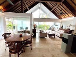 Bayshore Villas Candi Dasa