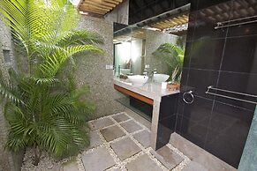 Bayshore Villas Candi Dasa