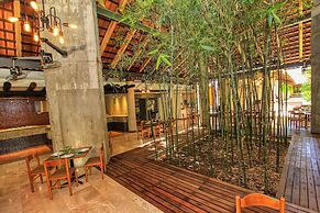 Hotel Ciudad Real Palenque