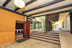 Hotel Ciudad Real Palenque