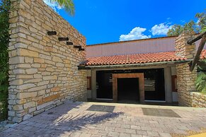 Hotel Ciudad Real Palenque