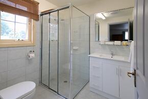 Riverview Boutique Motel