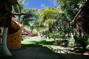 Golden Paradise Hostel