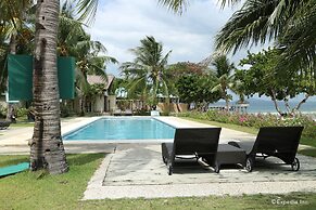 Dos Palmas Island Resort & Spa