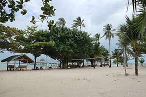 Dos Palmas Island Resort & Spa