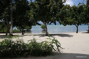 Dos Palmas Island Resort & Spa