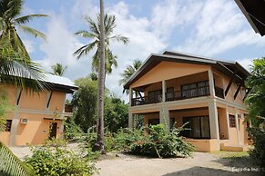 Dos Palmas Island Resort & Spa