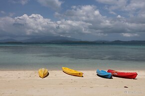 Dos Palmas Island Resort & Spa