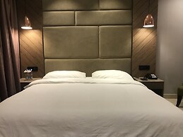 Levana Hotel