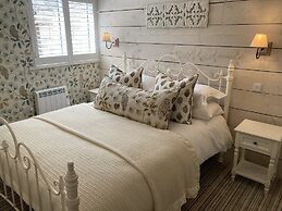 Camelot Castle Hotel