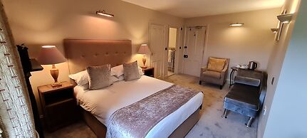 Camelot Castle Hotel