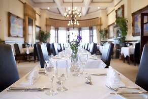 Camelot Castle Hotel