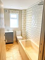 Camelot Castle Hotel