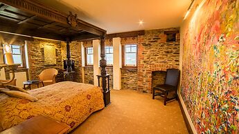 Camelot Castle Hotel