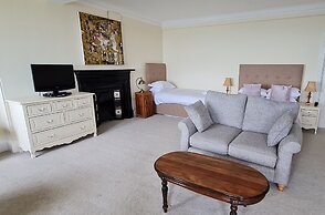 Camelot Castle Hotel