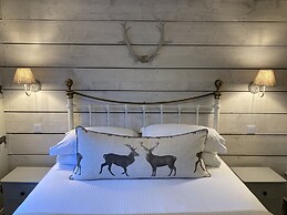 Camelot Castle Hotel