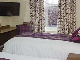 Charlemont Arms Hotel