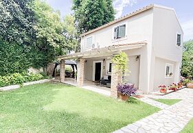 Kaloudis Apartments & Studios